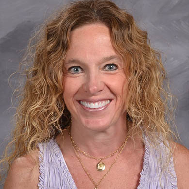 Jenn Becksvoort smiling at the camera