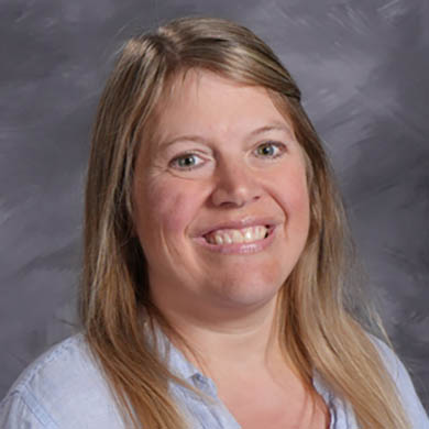 Sarah Essenburg smiling at the camera